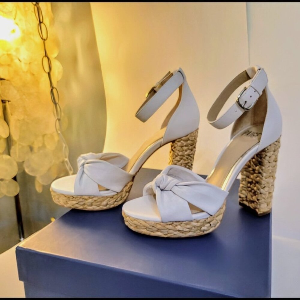 NWT PAIGE Ivey Platform Sandal in White Leather and Natural Seagrass, Size 7